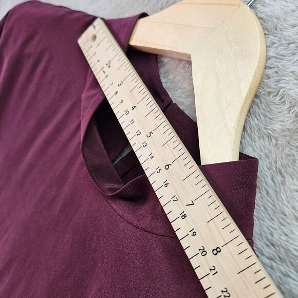 NWT Aritzia Babaton CAHUN Rich Maroon Silk Viscose Shirt w/ Shoulder Pads Size L - Picture 11 of 16